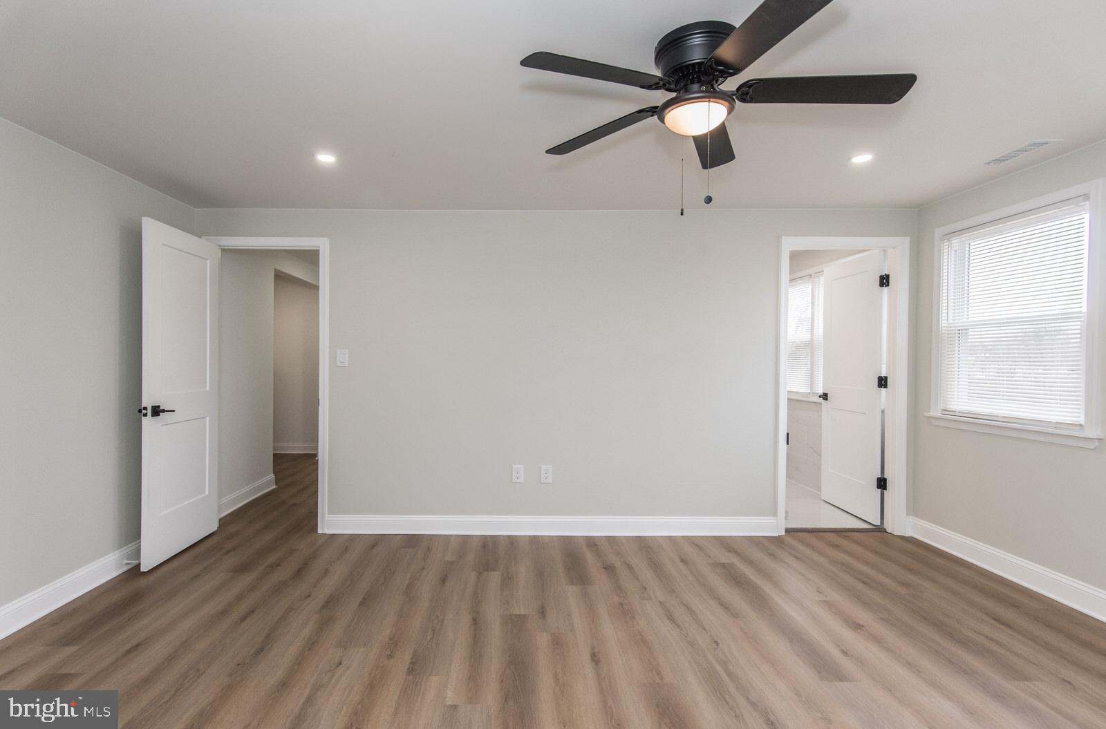 17 KENDALL BOULEVARD