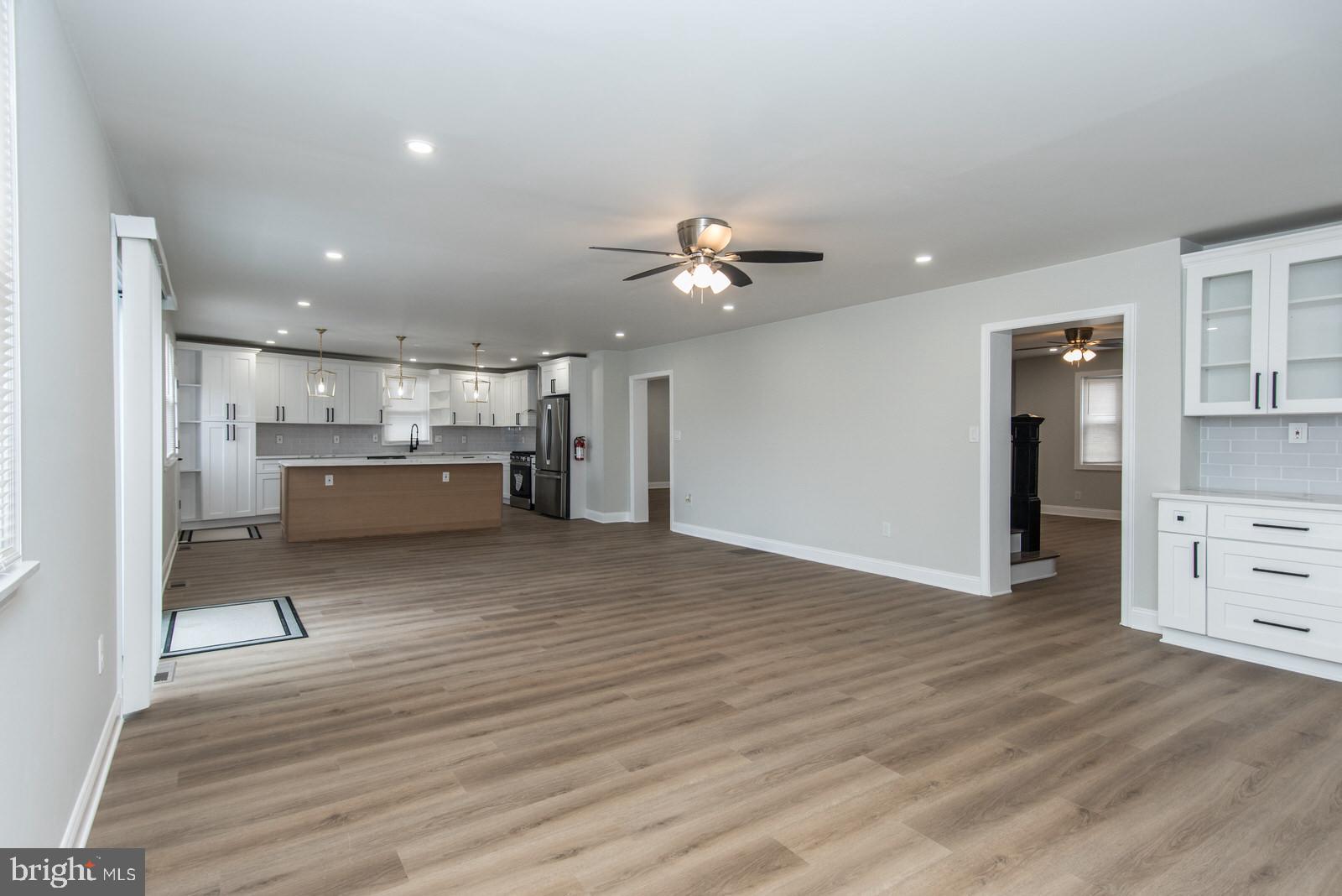 17 KENDALL BOULEVARD