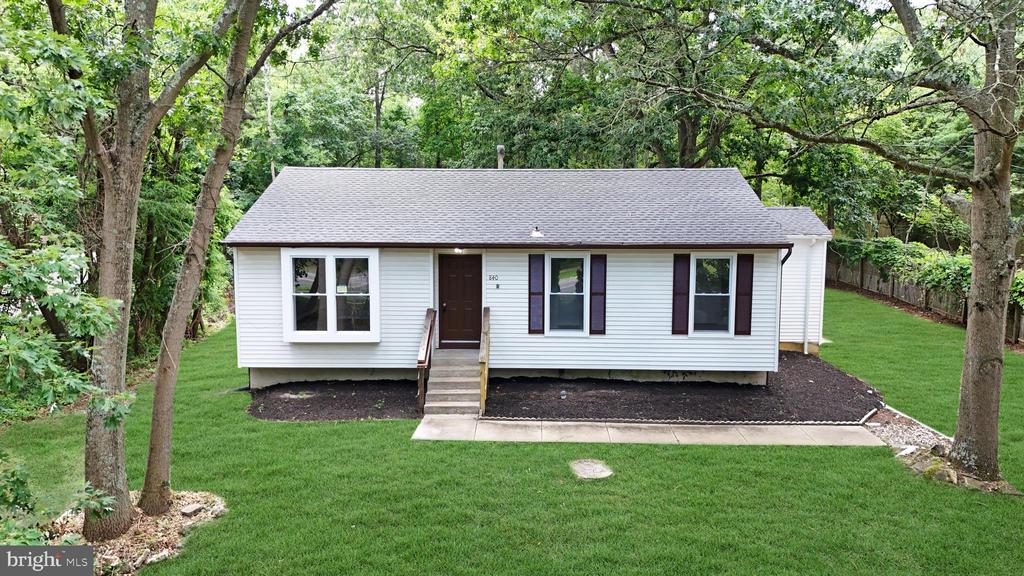 840 JARVIS ROAD