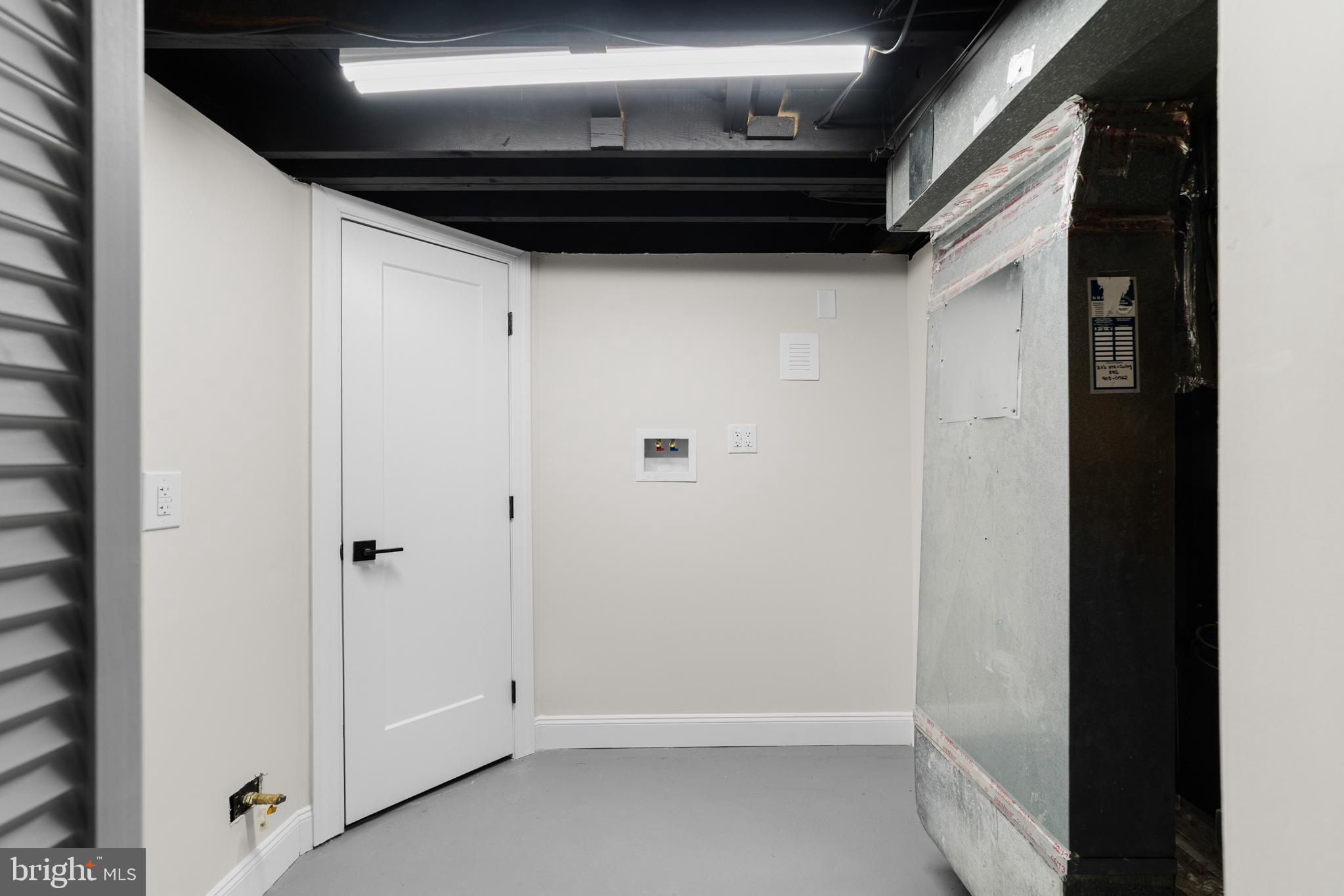 503 VALLEY RUN DRIVE