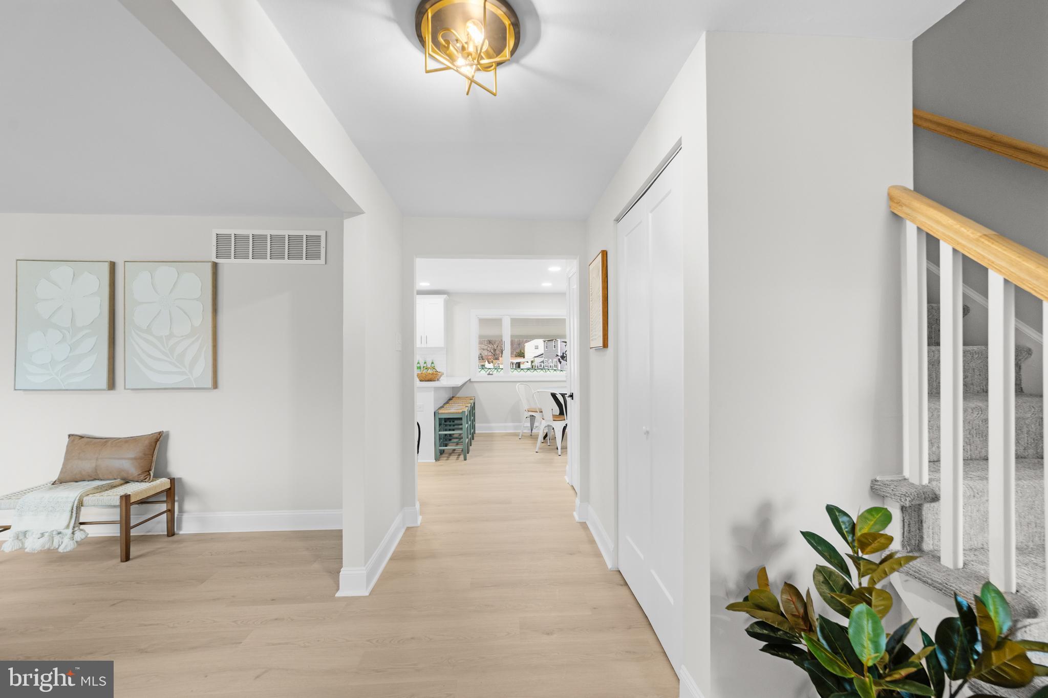 503 VALLEY RUN DRIVE