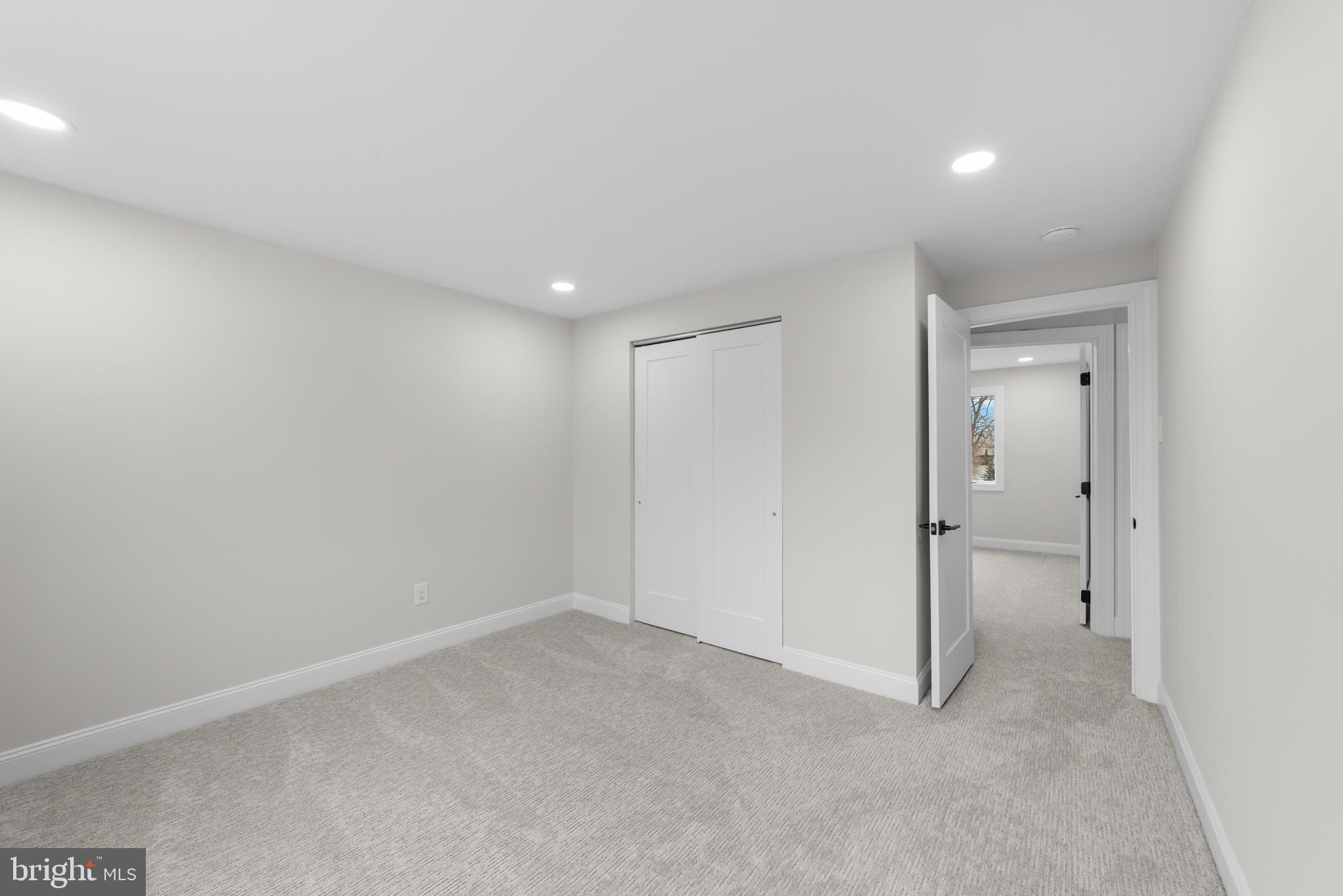 503 VALLEY RUN DRIVE