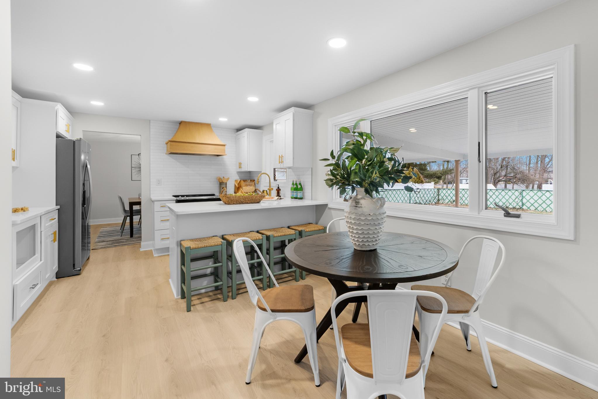 503 VALLEY RUN DRIVE