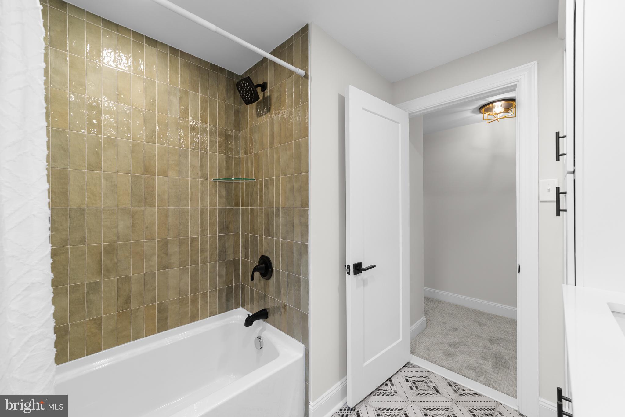 503 VALLEY RUN DRIVE