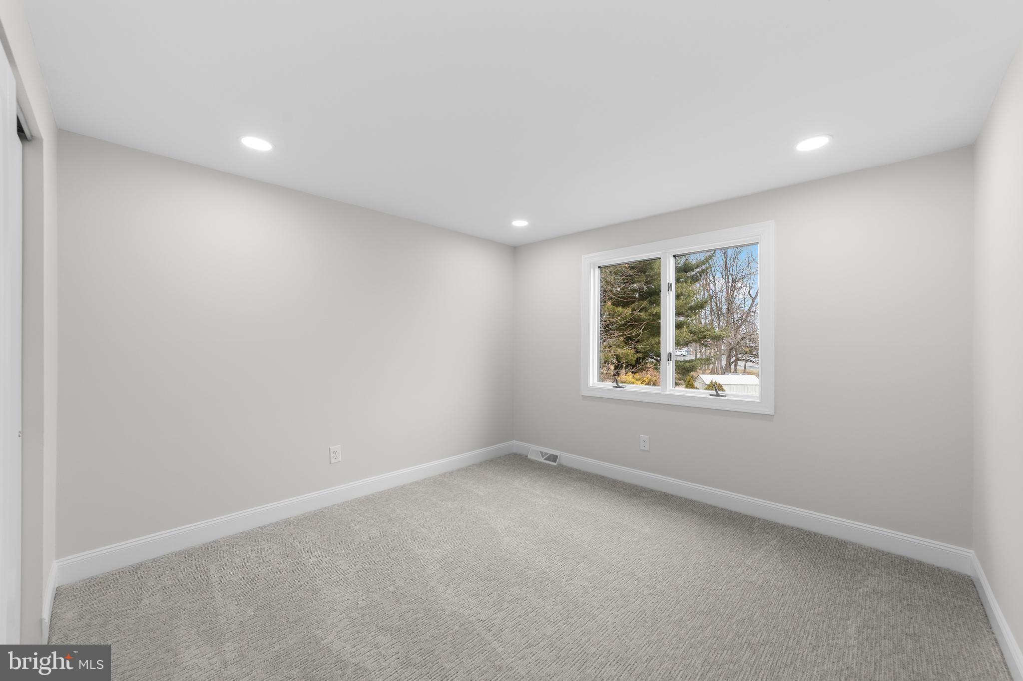 503 VALLEY RUN DRIVE