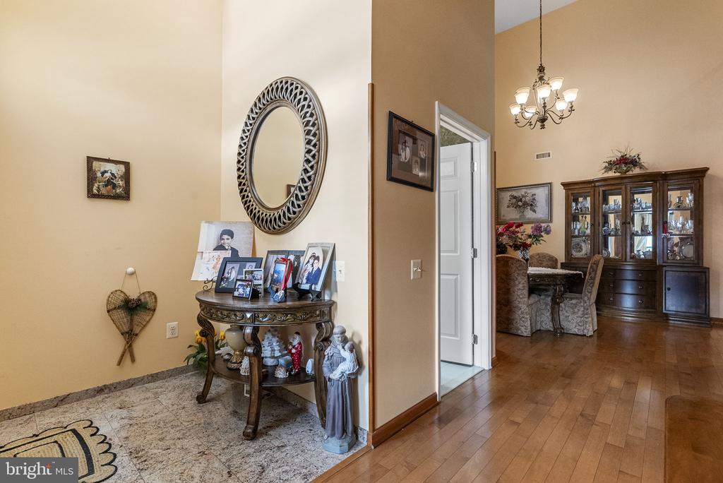 15 KRESSON COURT