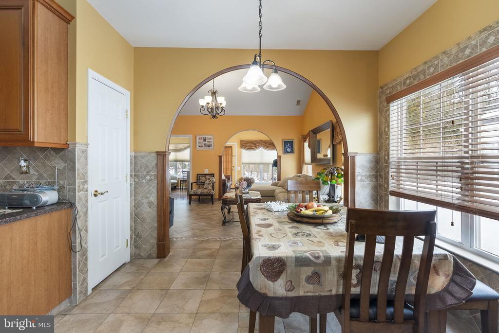 15 KRESSON COURT