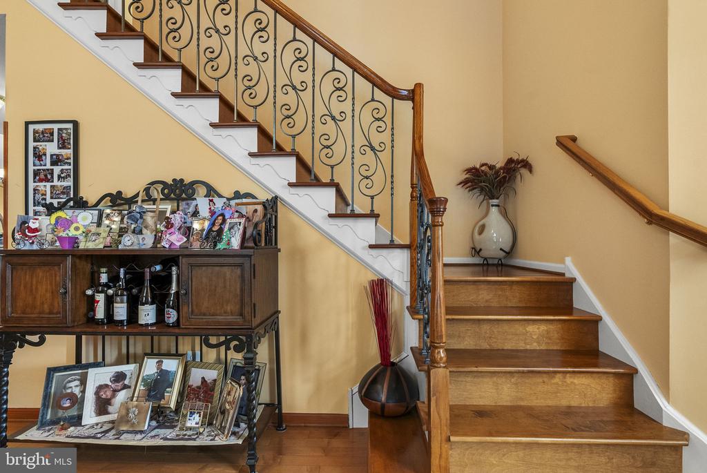 15 KRESSON COURT