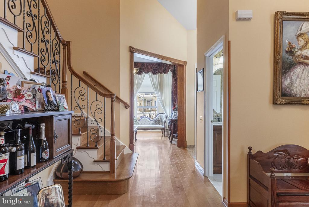 15 KRESSON COURT