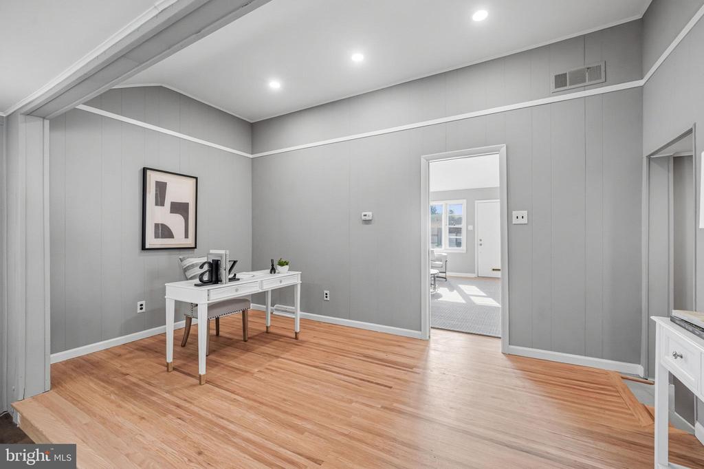 1839 PROSPECT RIDGE BOULEVARD
