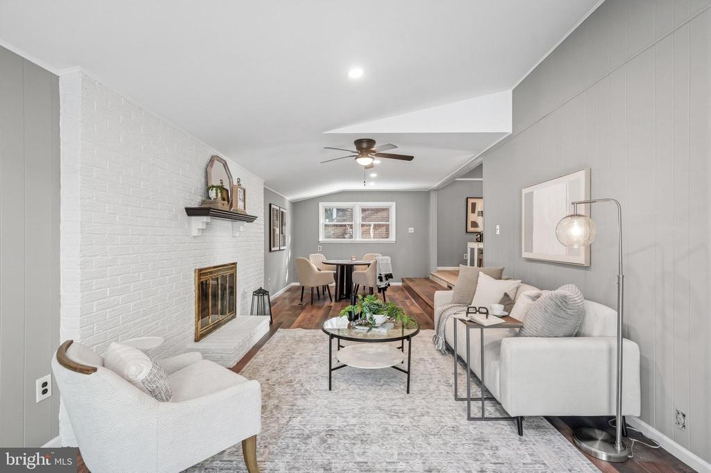 1839 PROSPECT RIDGE BOULEVARD