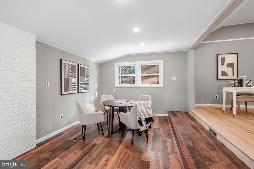 1839 PROSPECT RIDGE BOULEVARD