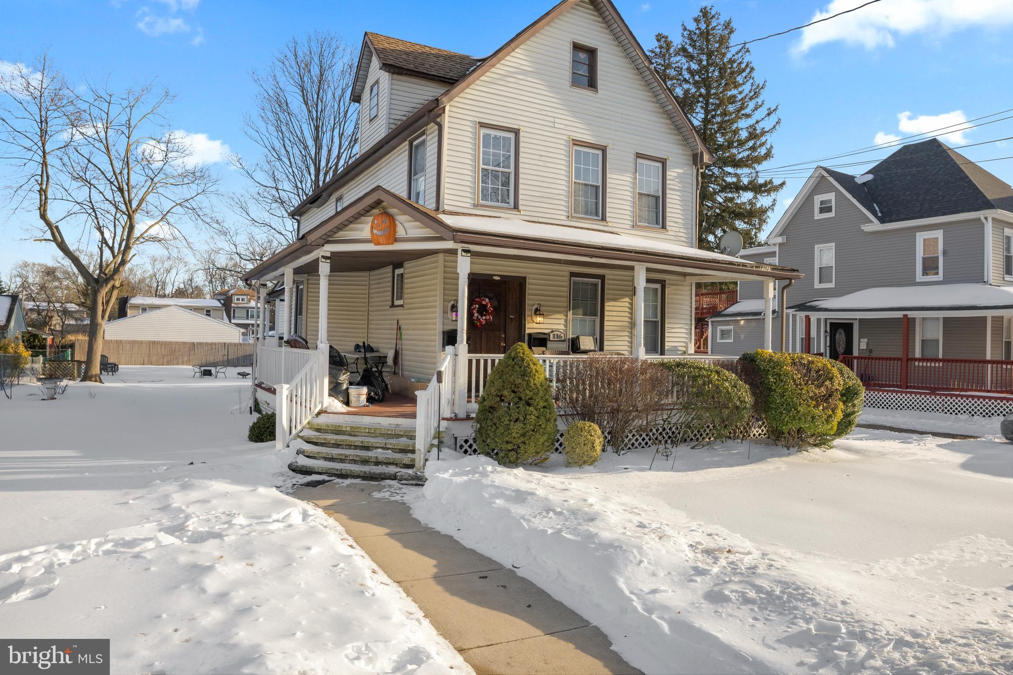 116 CHESTNUT STREET 2