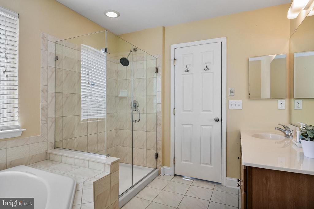 26 GLACIER DRIVE