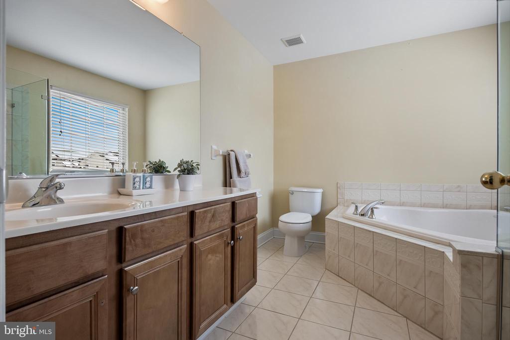 26 GLACIER DRIVE