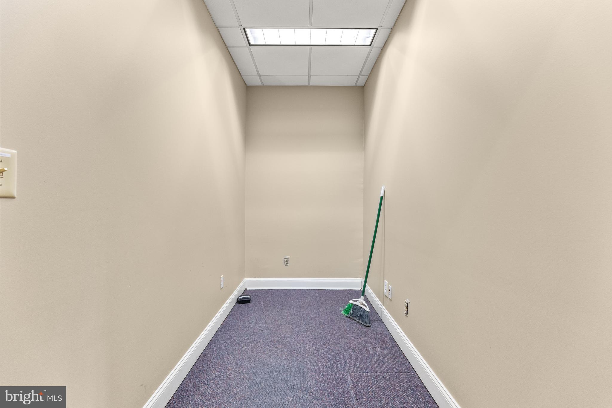 4 KINGS HIGHWAY E SUITE 101