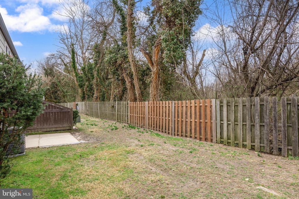 10 GLENWOOD DRIVE
