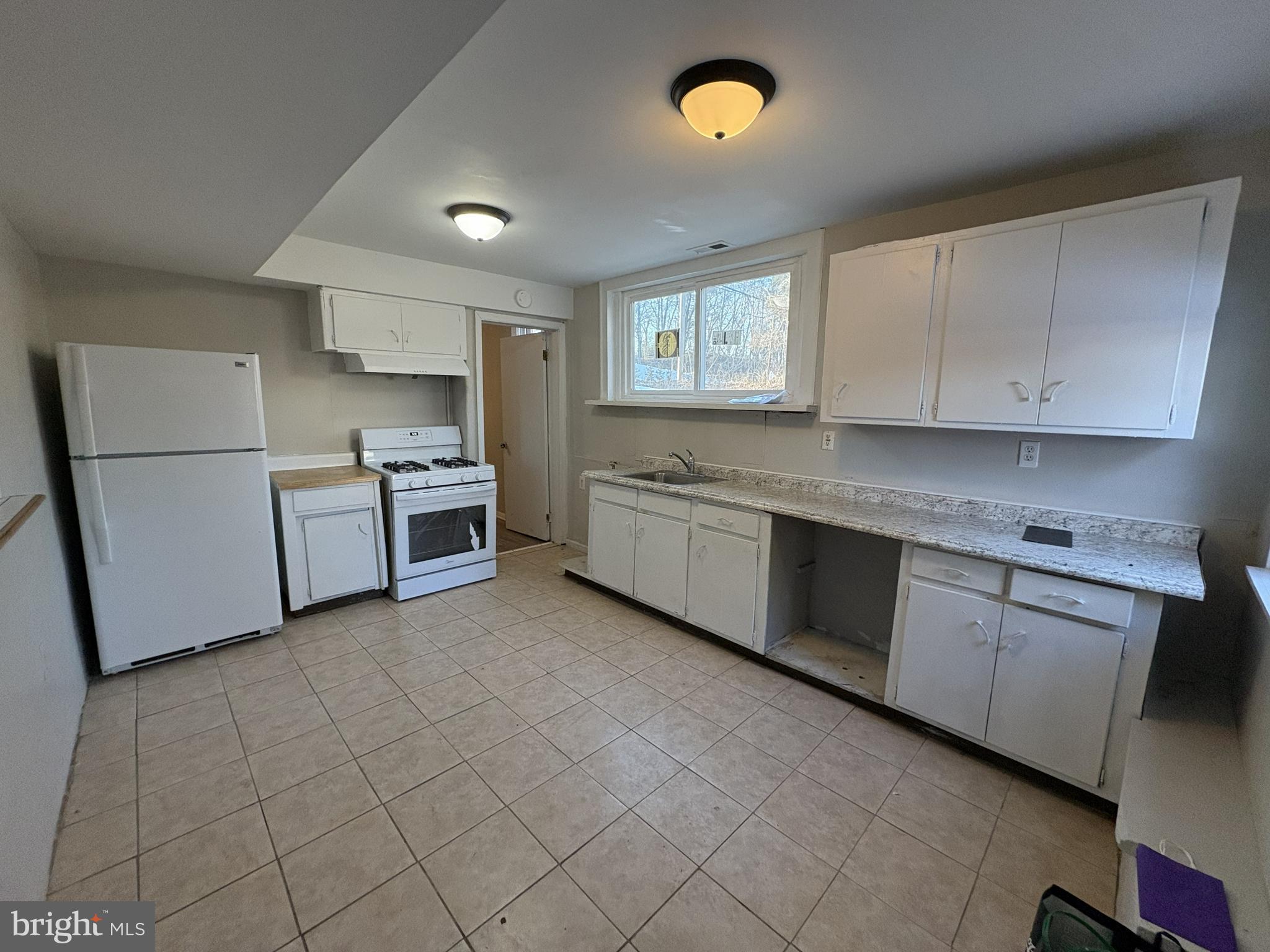 165 ERIAL ROAD