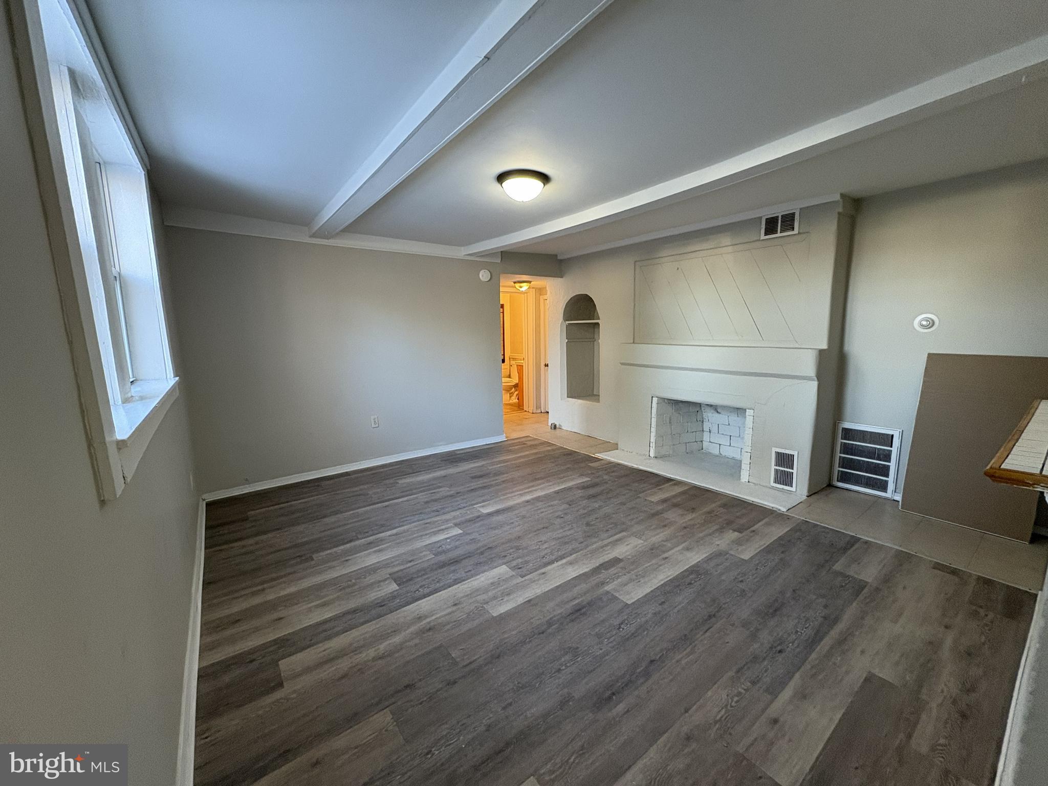 165 ERIAL ROAD