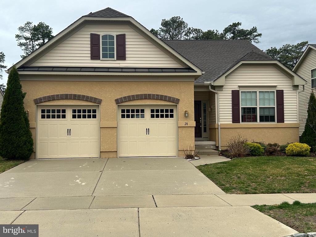 28 GAINSBORO DRIVE