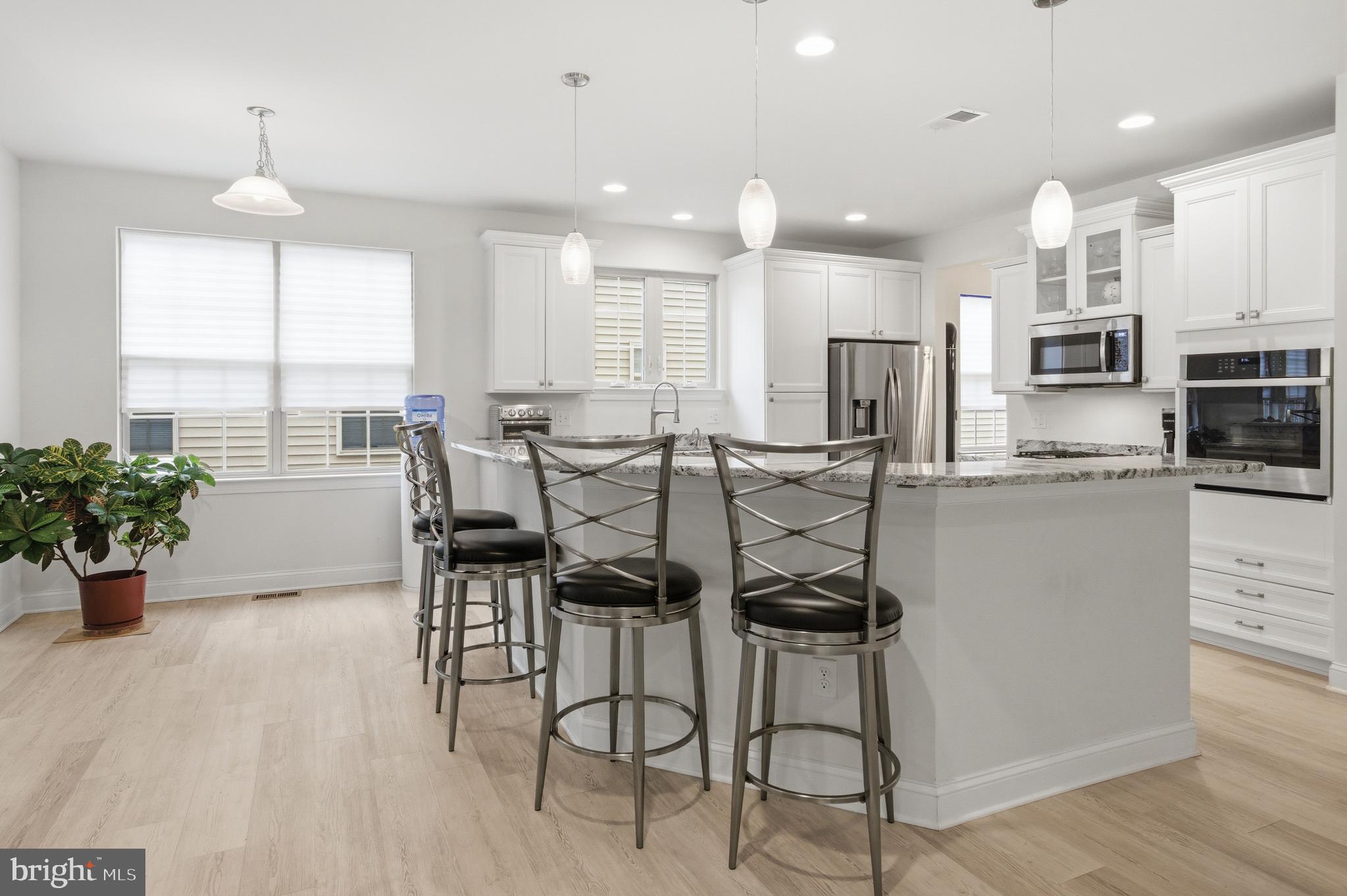 28 GAINSBORO DRIVE