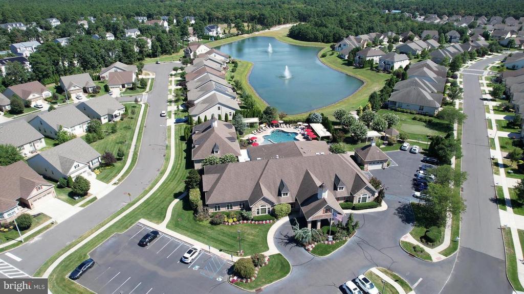 28 GAINSBORO DRIVE