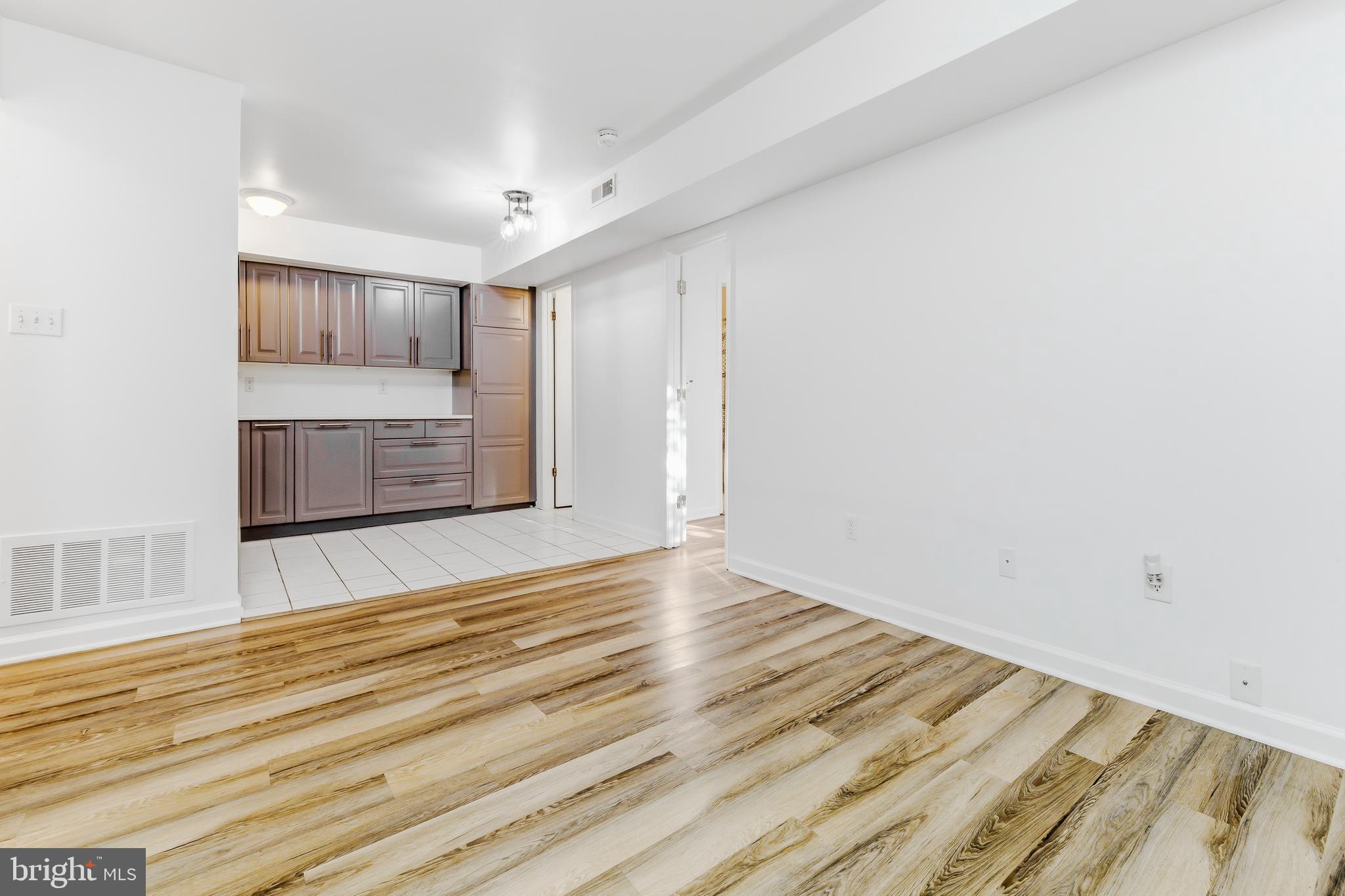 403 SHELBY COURT