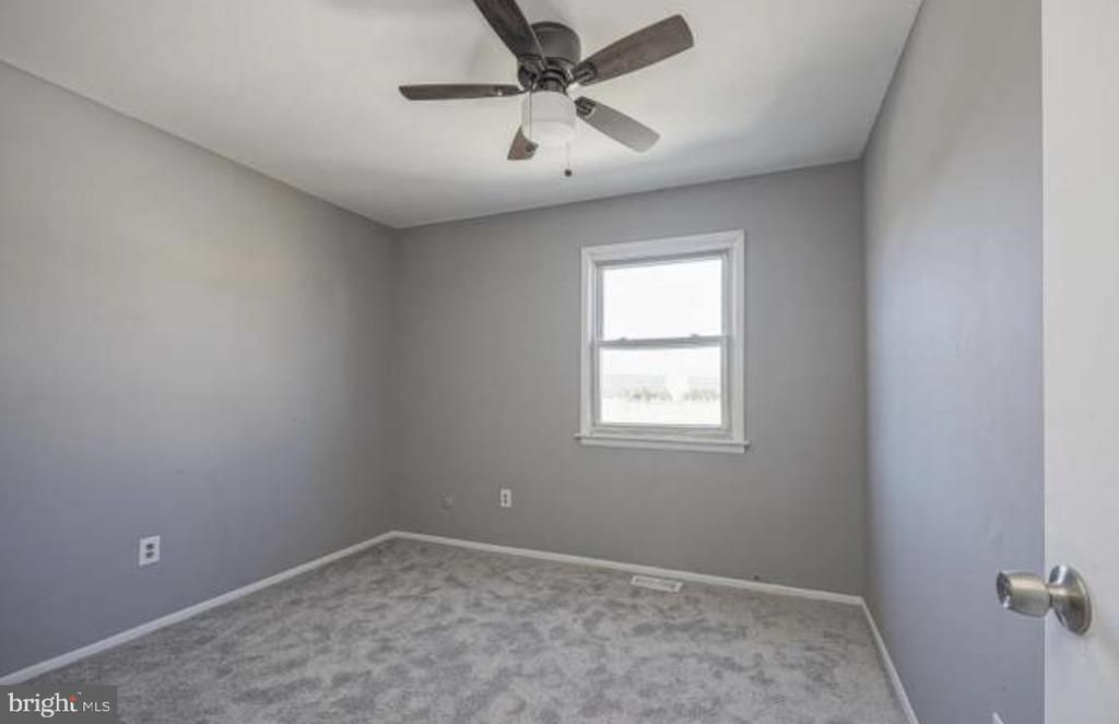 7 LYRIC COURT