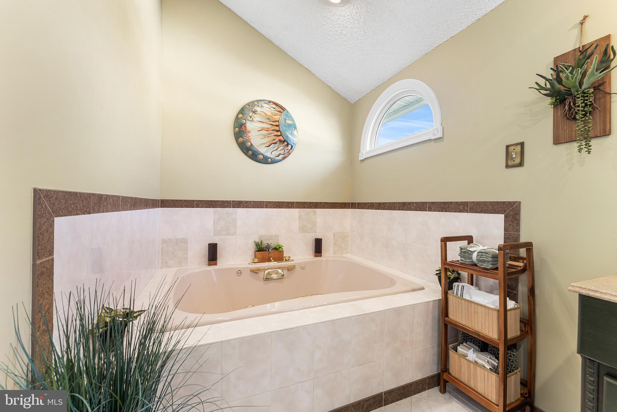 8201 WEYMOUTH DRIVE