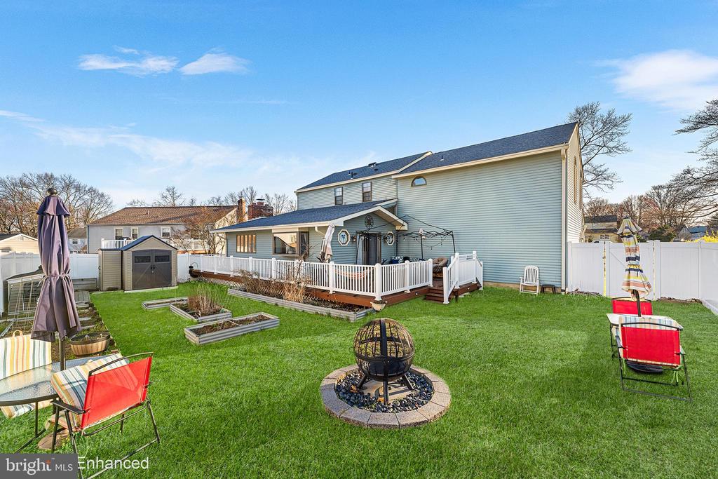 8201 WEYMOUTH DRIVE