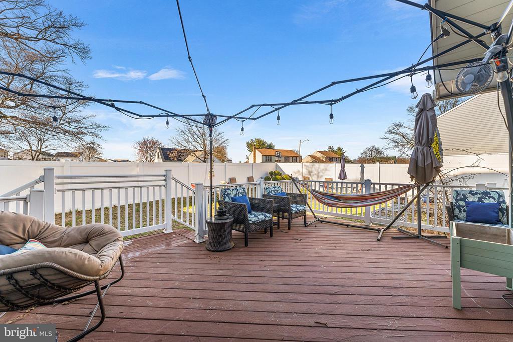 8201 WEYMOUTH DRIVE
