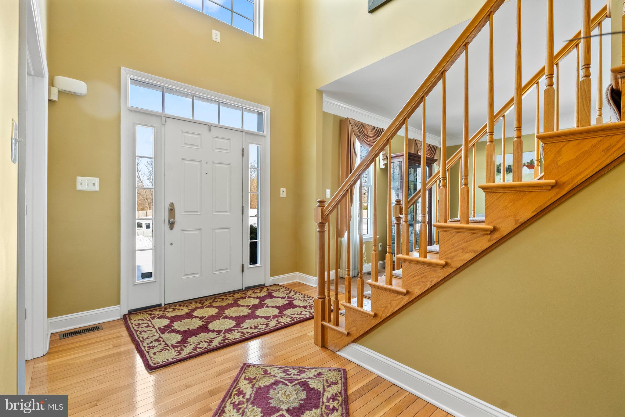 10 LAUREL WOOD COURT