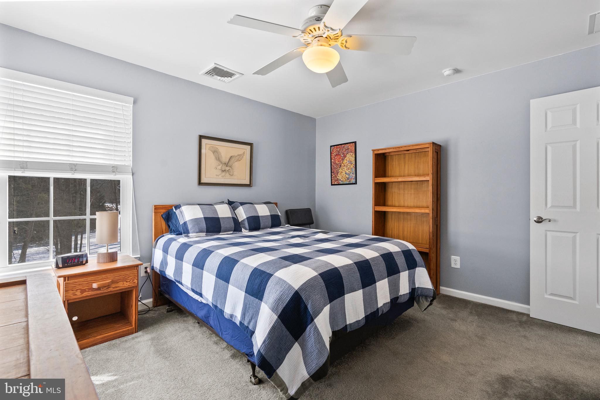 10 LAUREL WOOD COURT