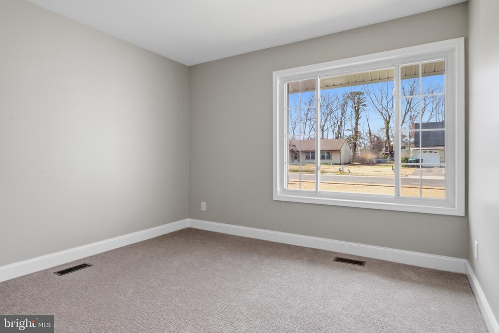 35 EASTMONT LANE