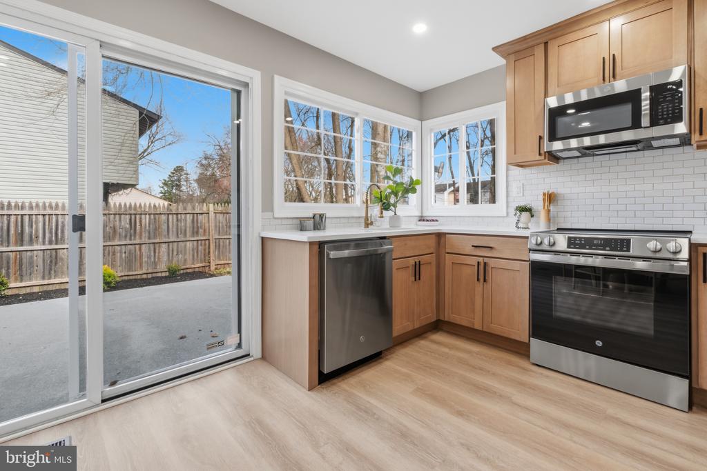 35 EASTMONT LANE