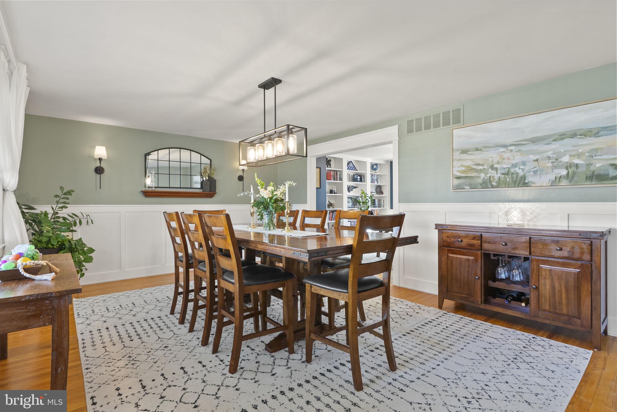 138 KNOLLWOOD DRIVE
