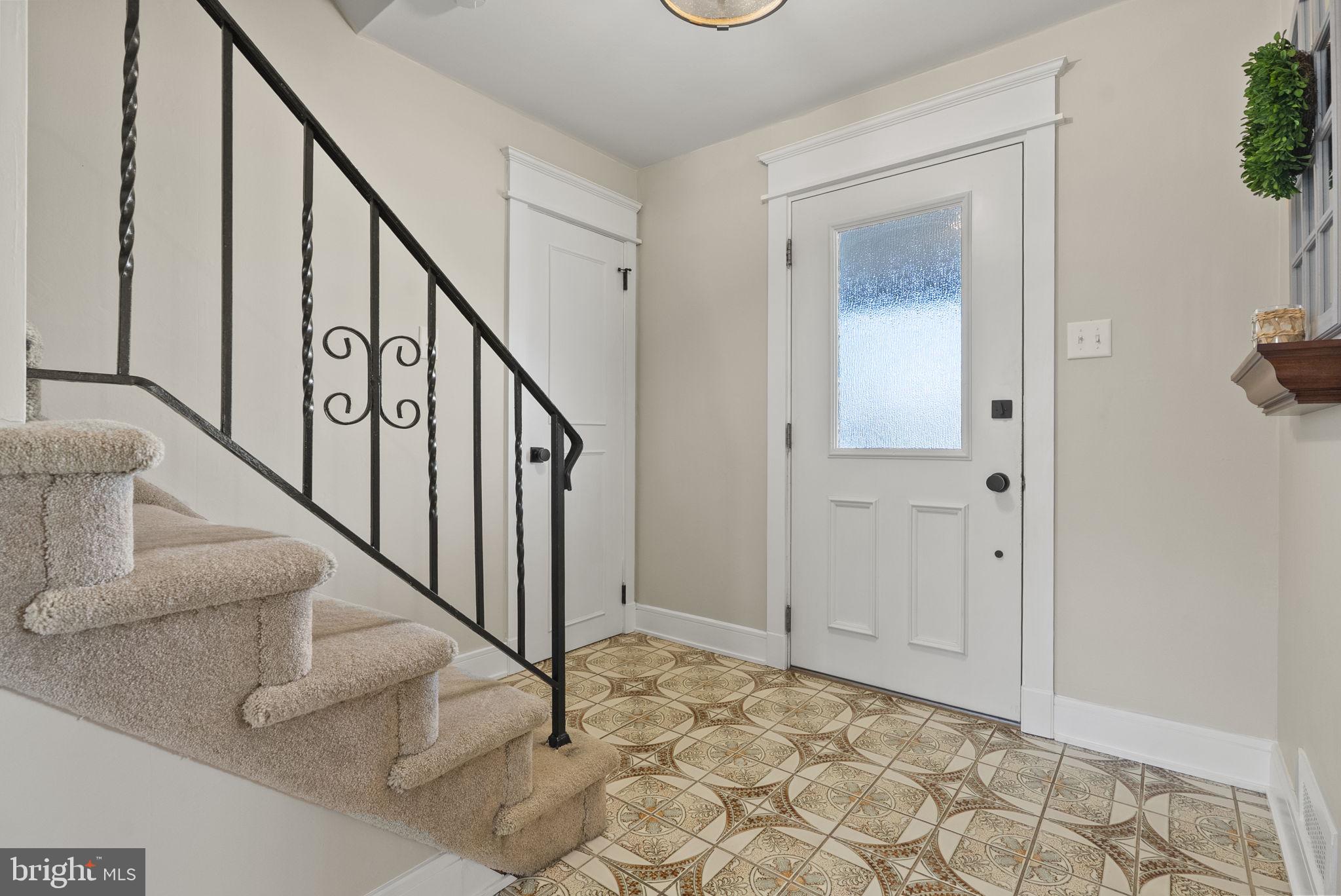 138 KNOLLWOOD DRIVE