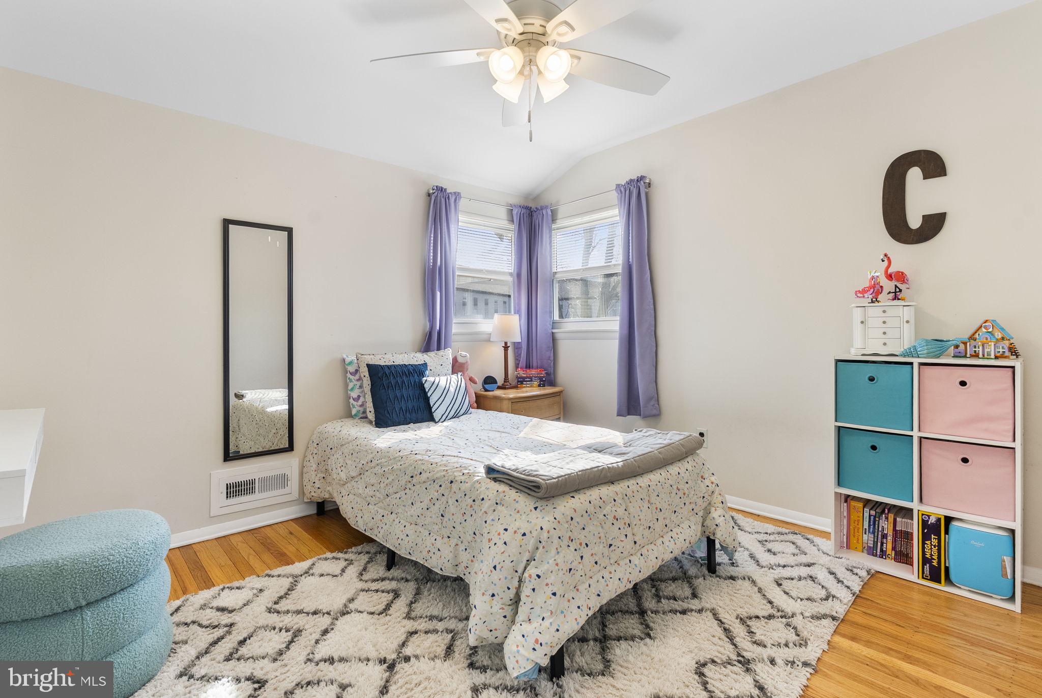 138 KNOLLWOOD DRIVE