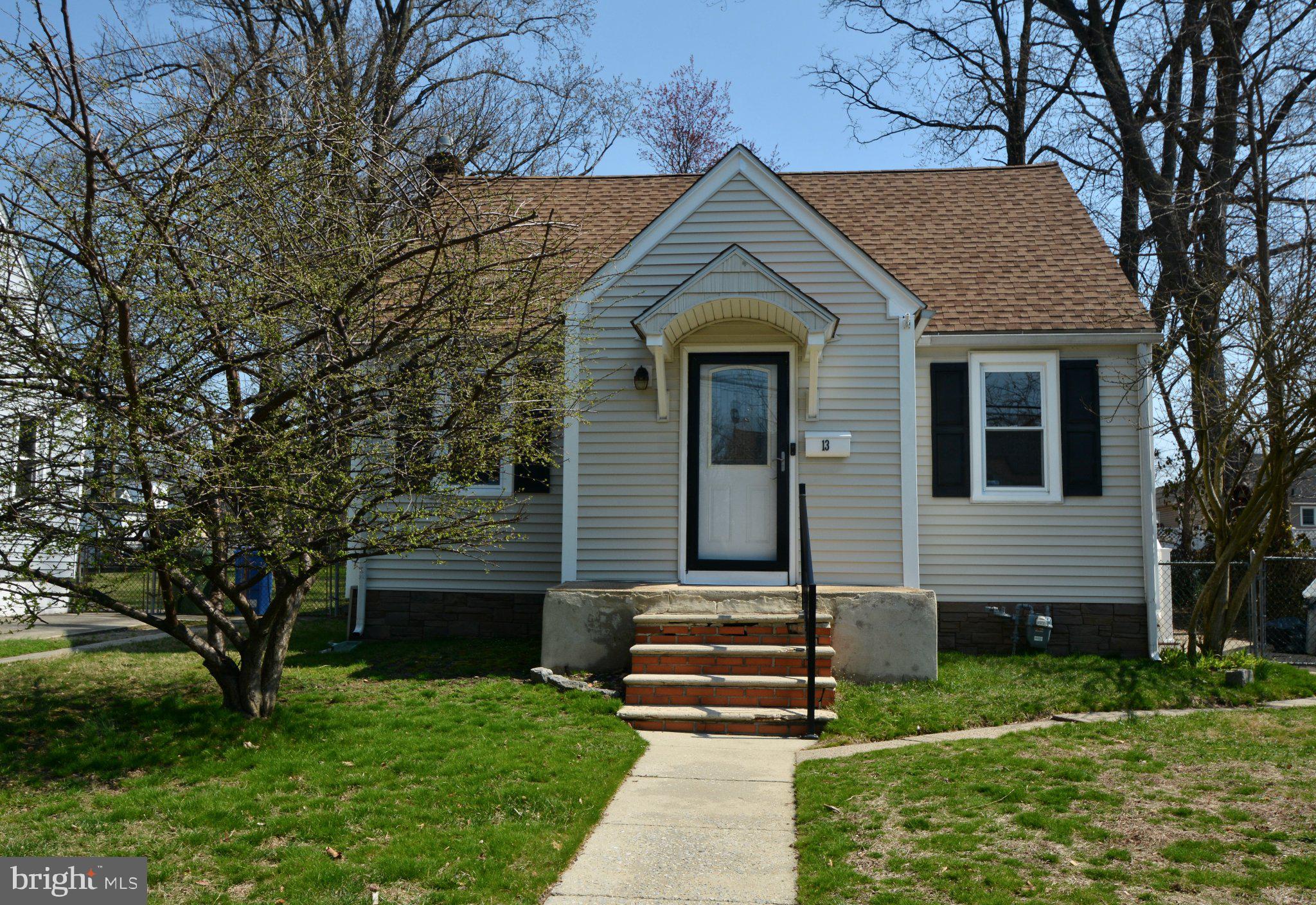13 MASSACHUSETTS AVENUE