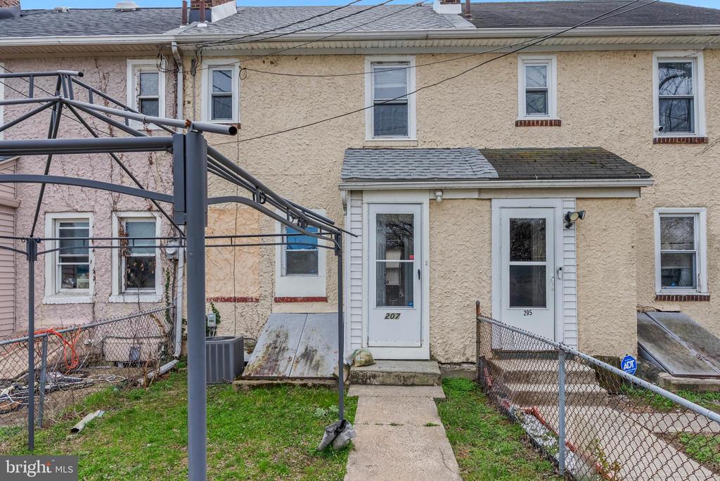 207 NEW JERSEY ROAD