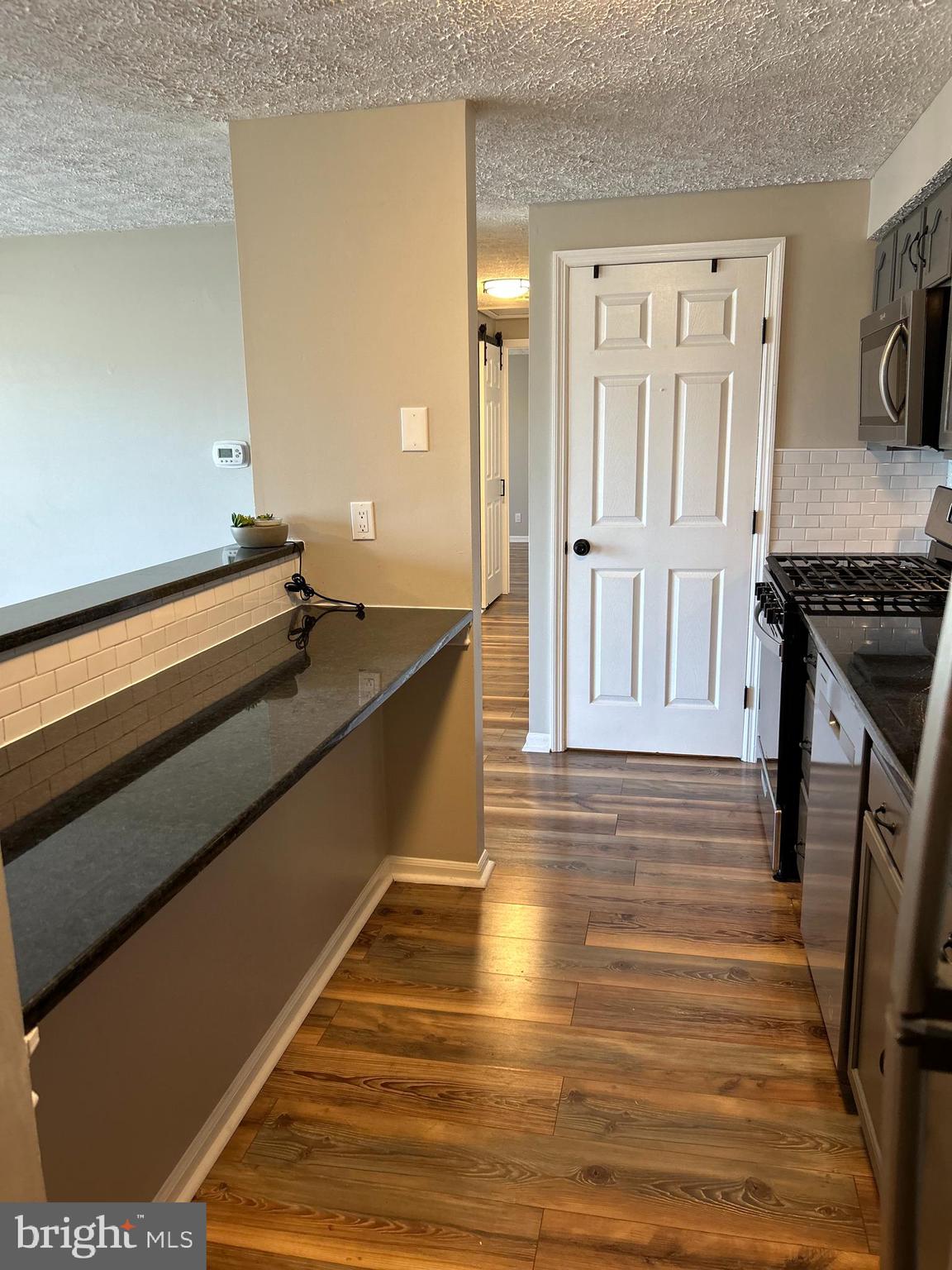 115 KENWOOD DRIVE