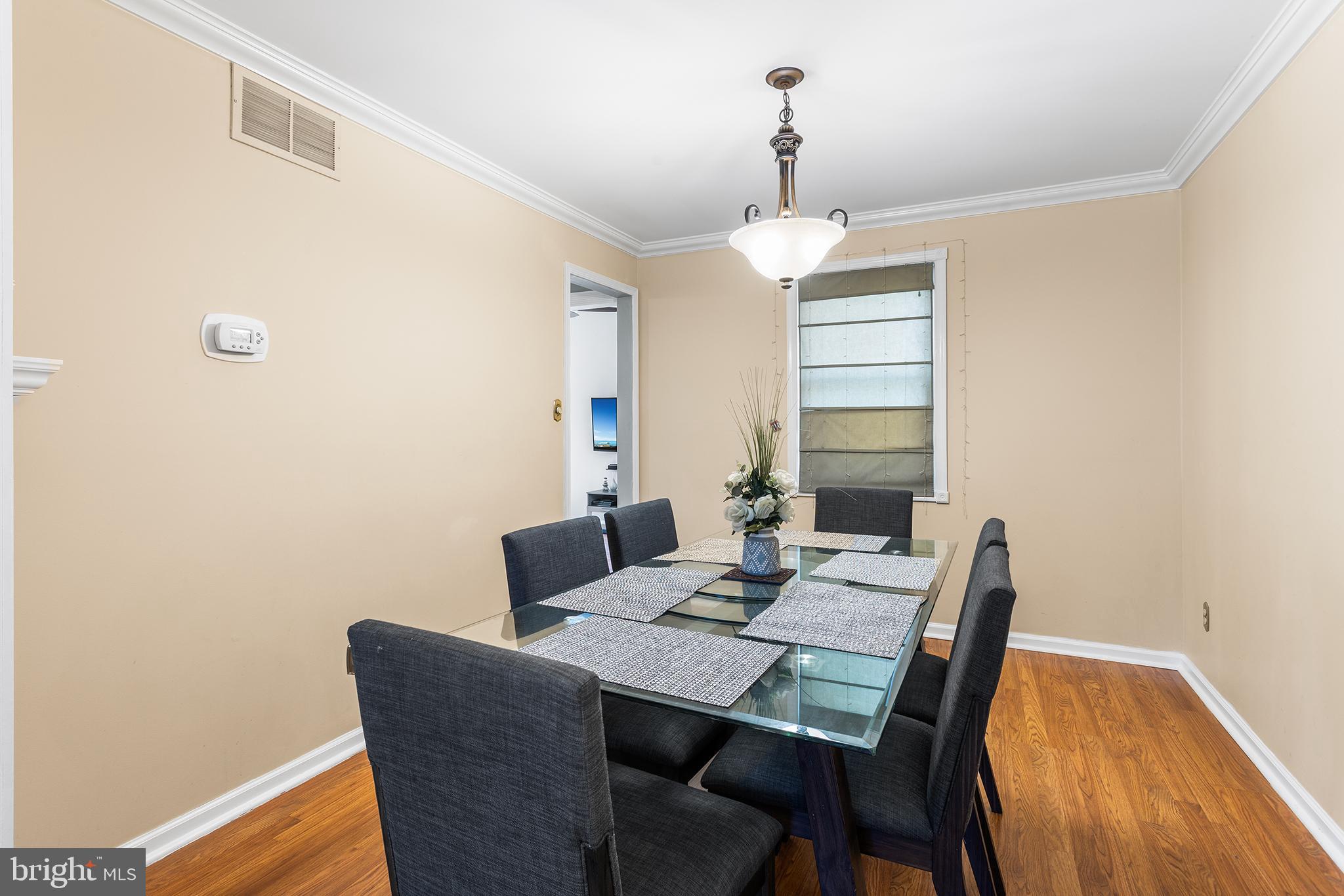 5 ASHLAND AVENUE