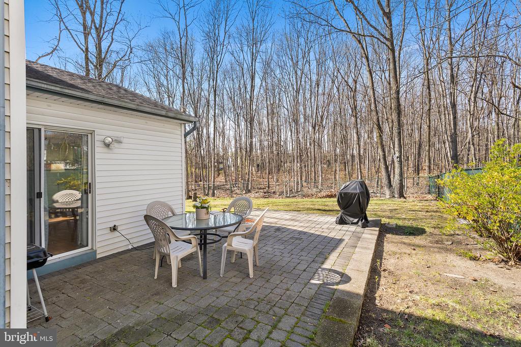 5 ASHLAND AVENUE