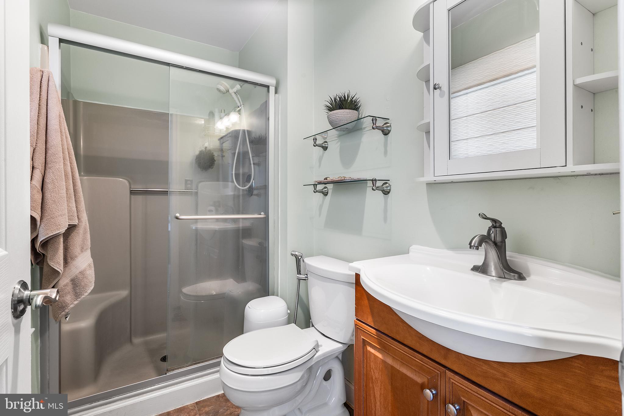 5 ASHLAND AVENUE