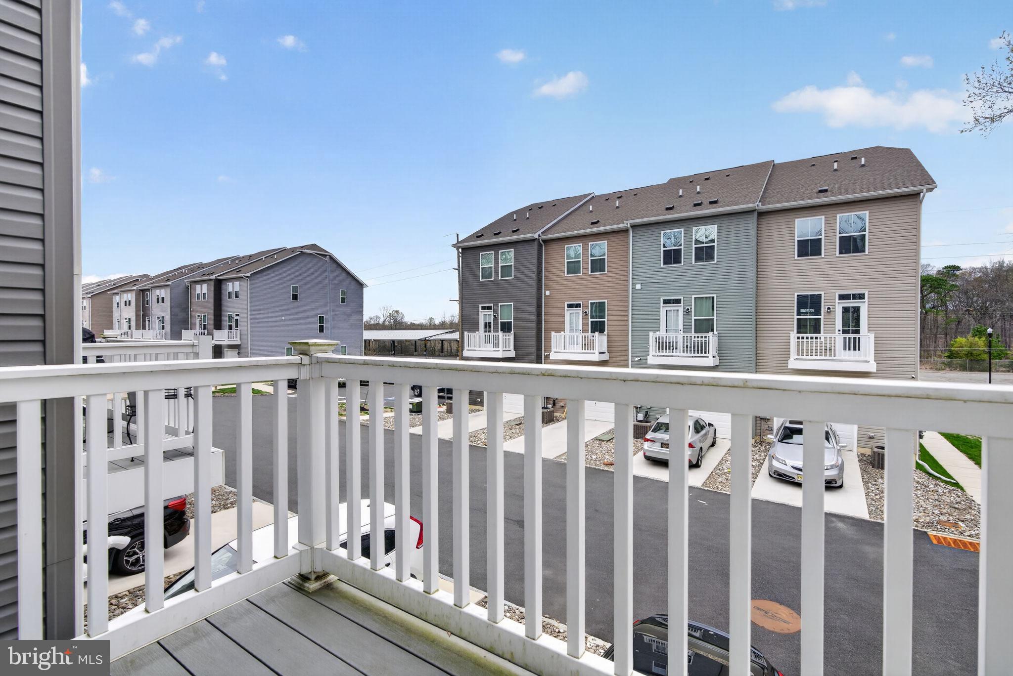 54 SIDNEY LANE