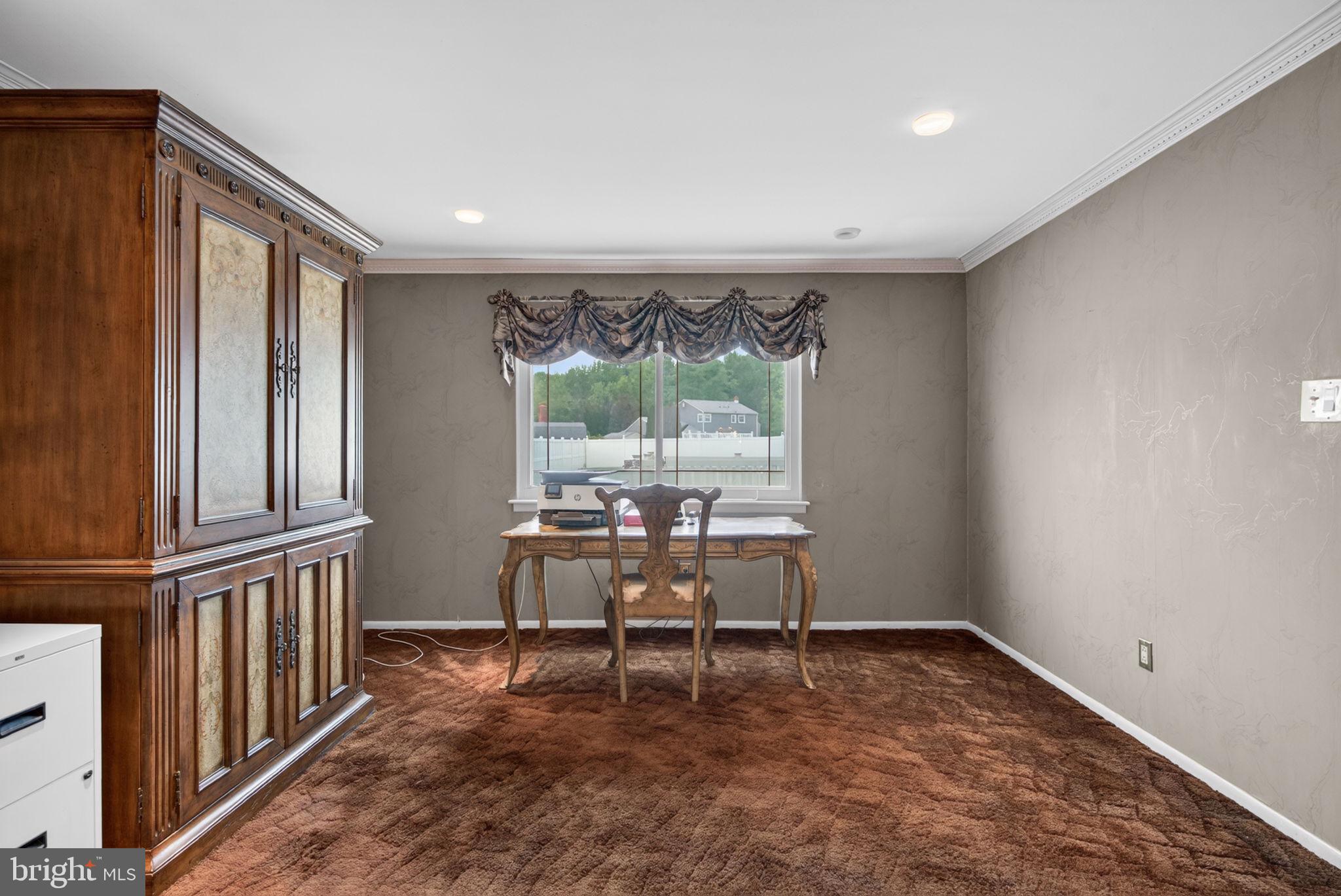 24 MILLBRIDGE ROAD