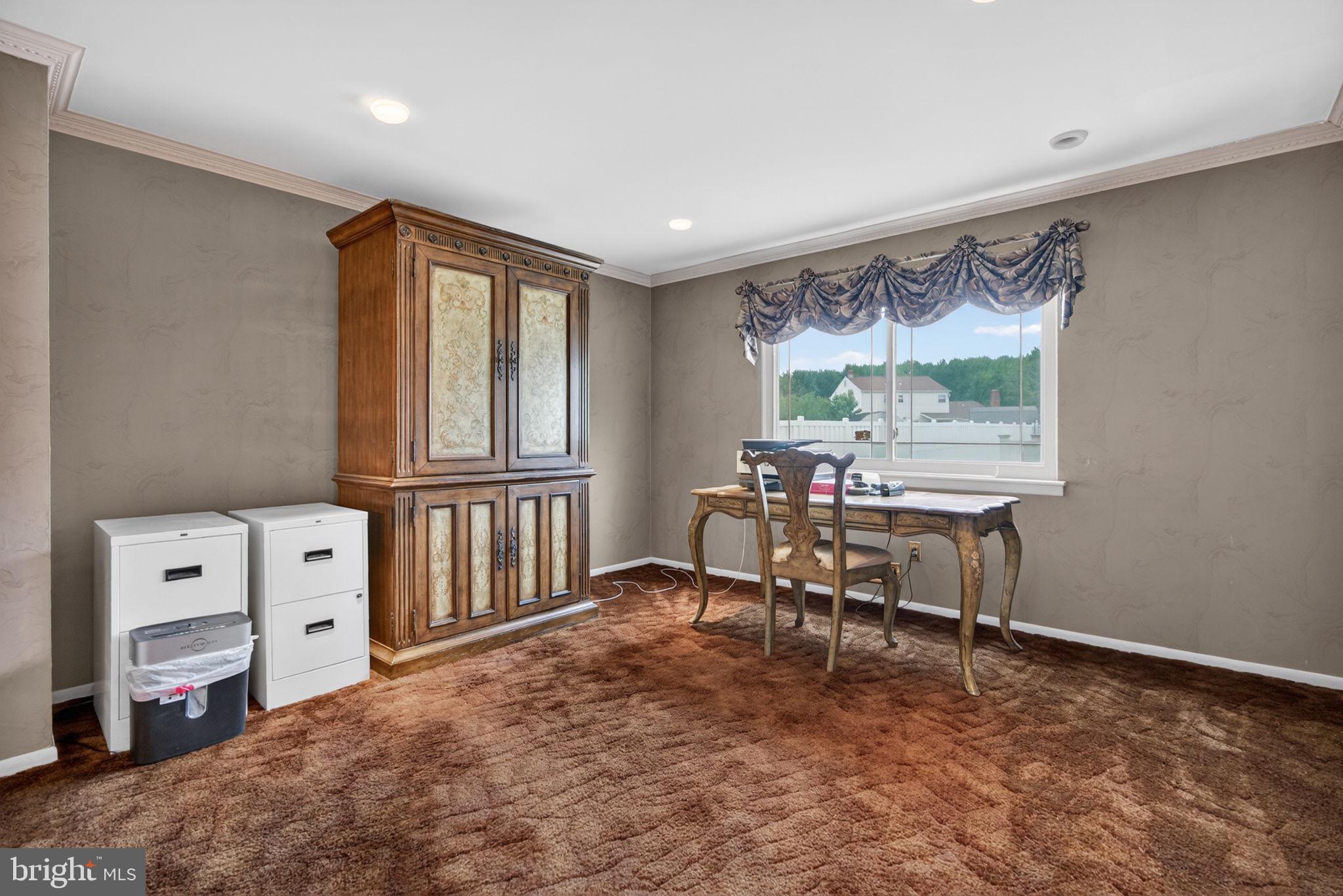 24 MILLBRIDGE ROAD