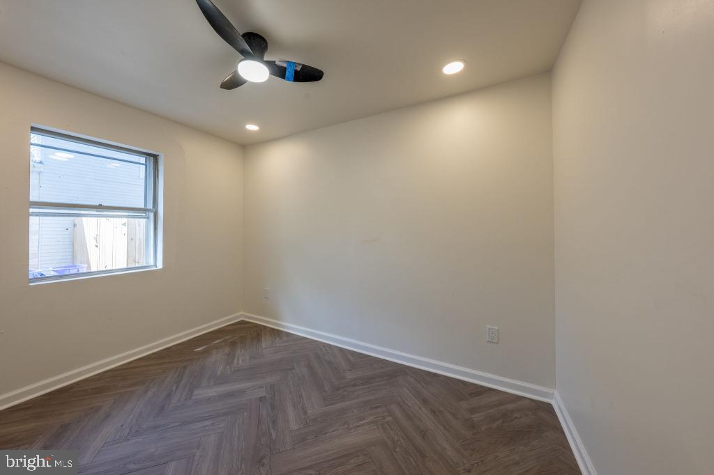 171 SILVER LAKE DRIVE