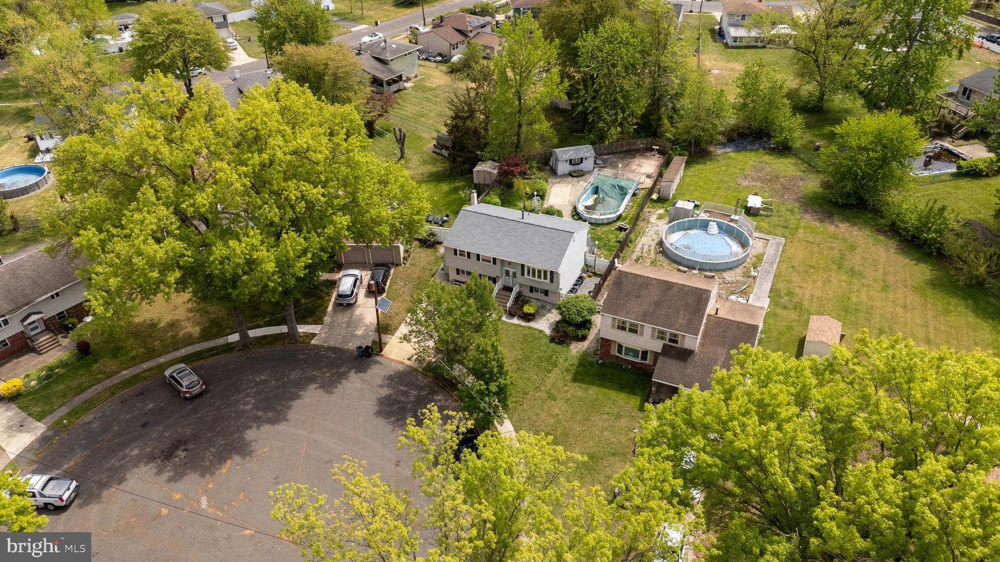 29 CLARK DRIVE