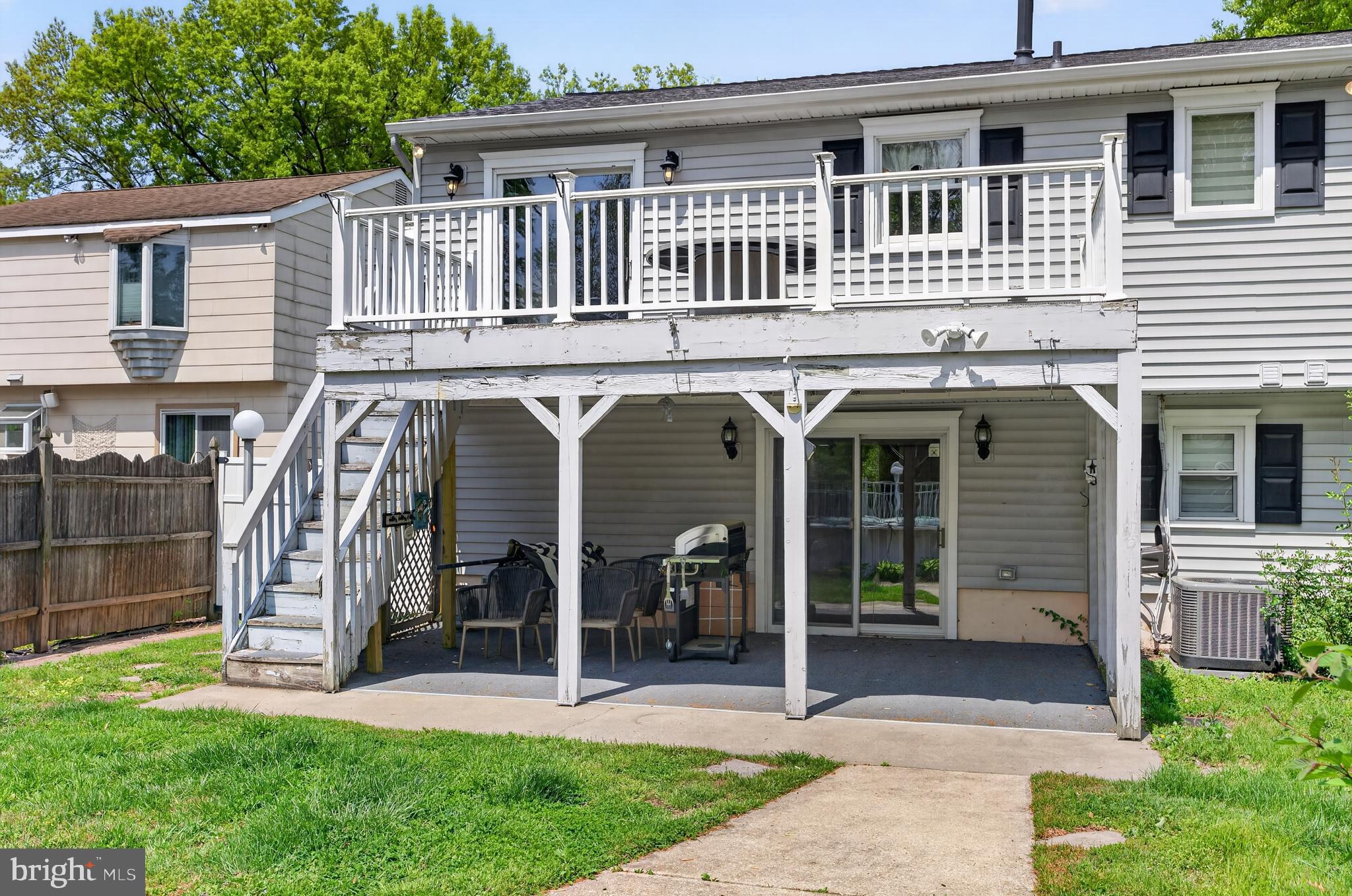 29 CLARK DRIVE